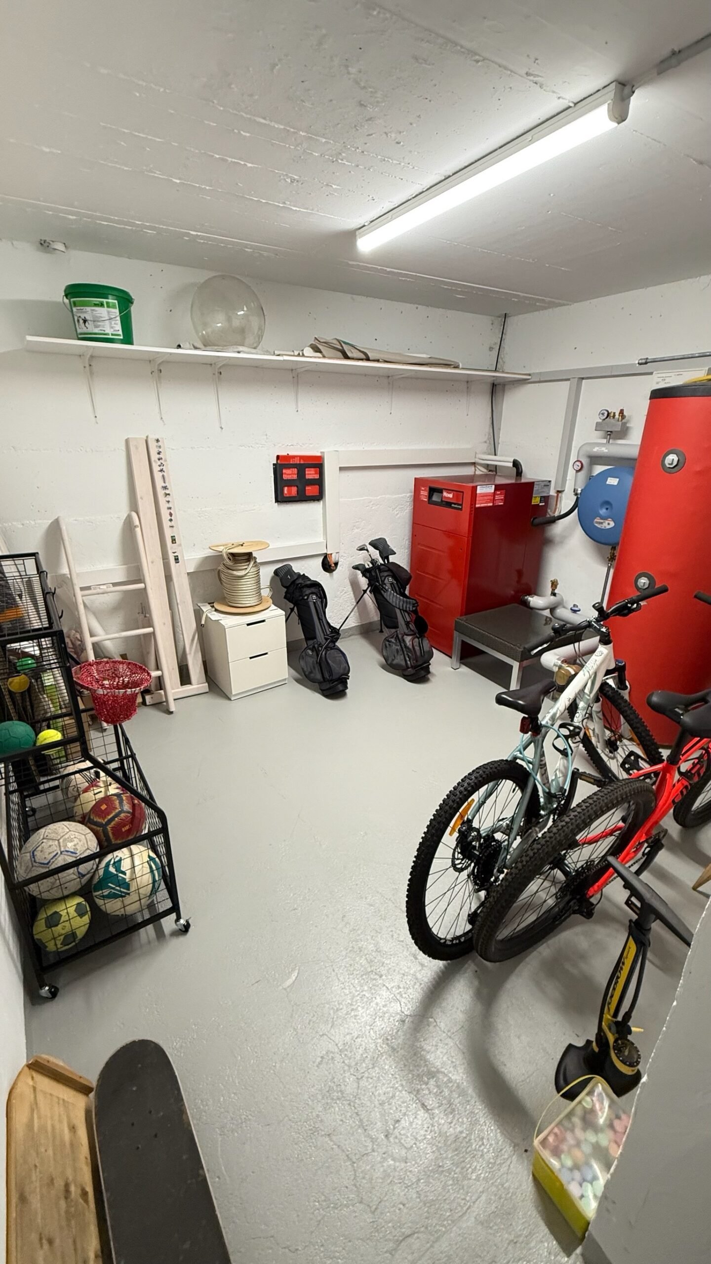 0F29B1A4-41D5-40EF-B6C2-B8B96AEF60CC