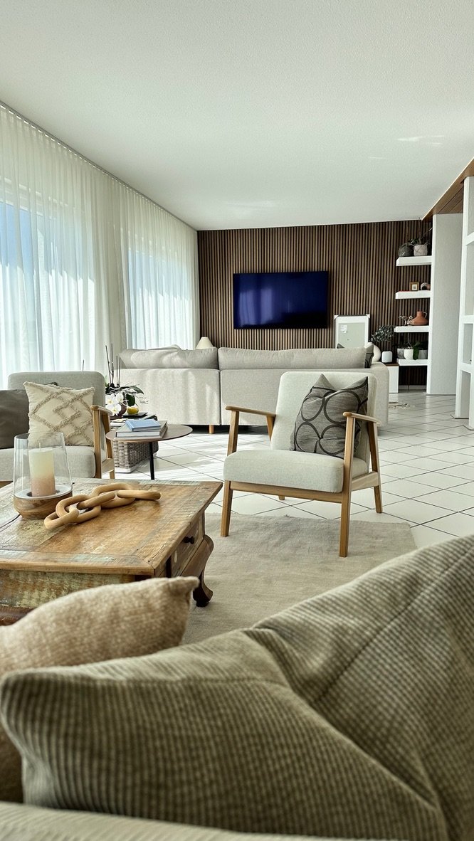 1E54C1A7-E882-4E07-B52C-075137B85FA3_1_105_c