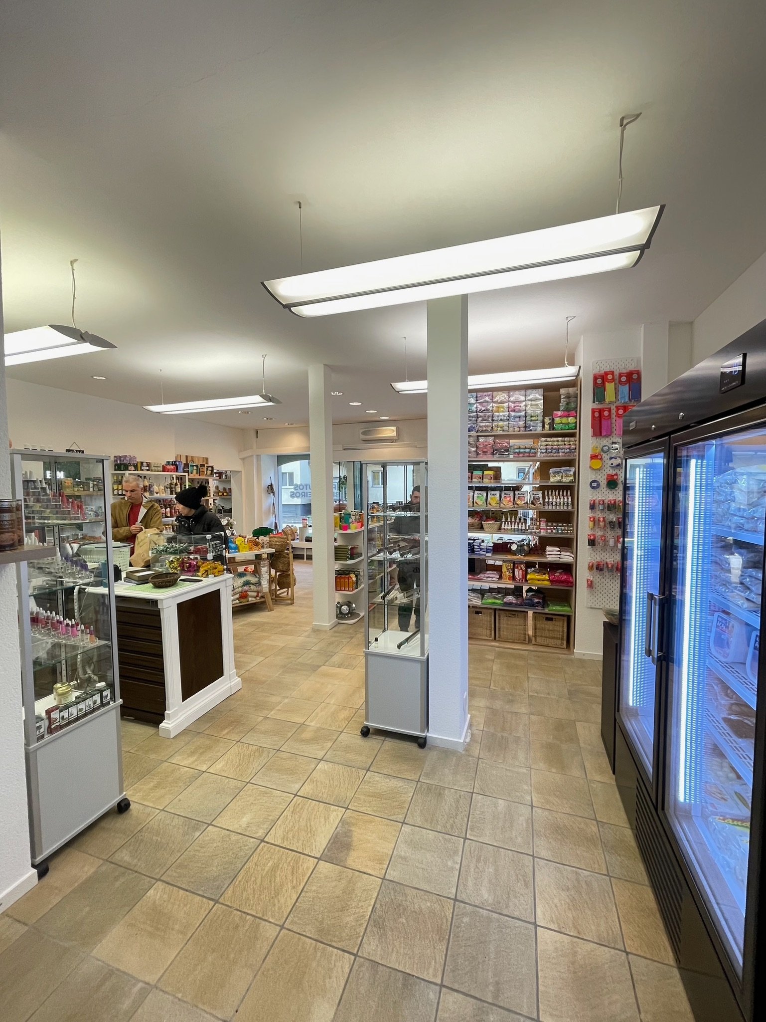 5437C376-0B30-427E-AB7C-0D9F2CB8C066