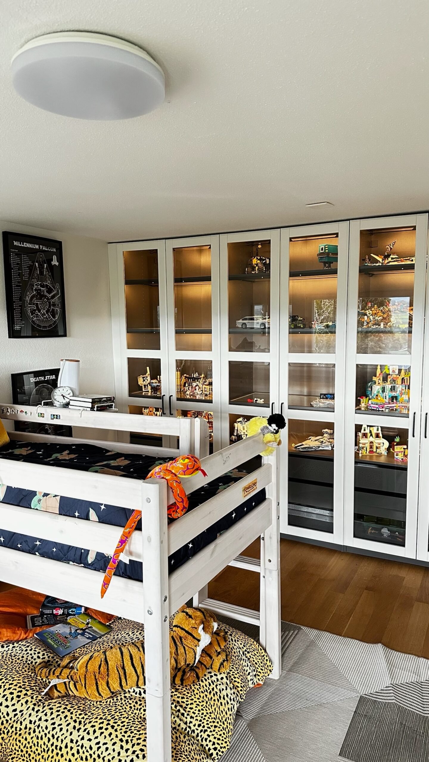 7434F9C6-55C8-473B-8E0A-D22FDBDEDA81